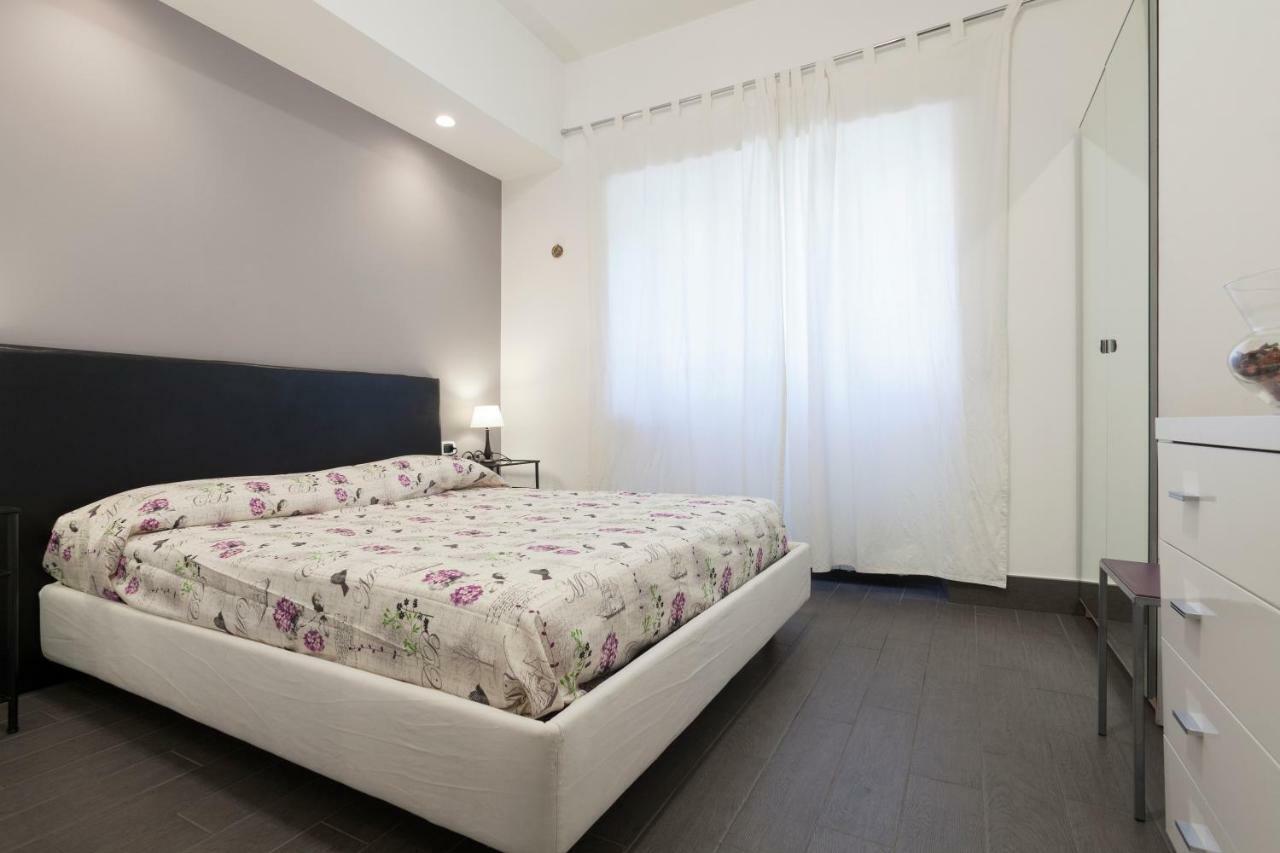 My Purple Apartment In The Center Of Roma Exterior foto